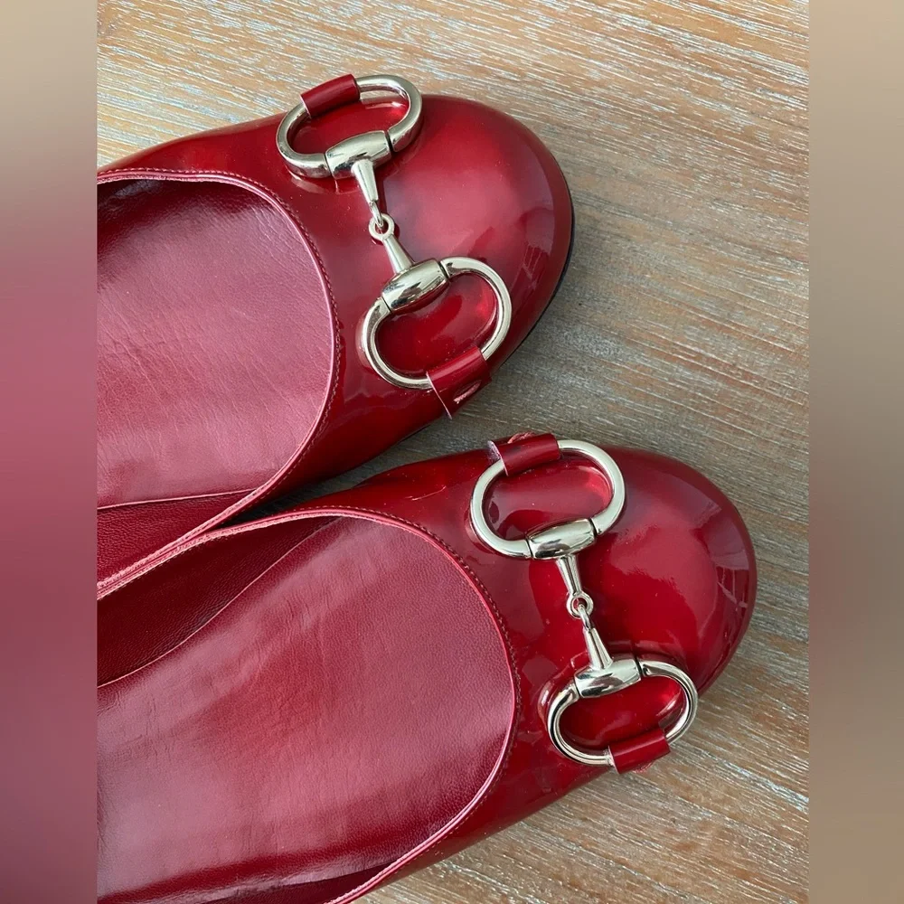 GUCCI Red Patent Leather Ballet Flats - Picture 10 of 14